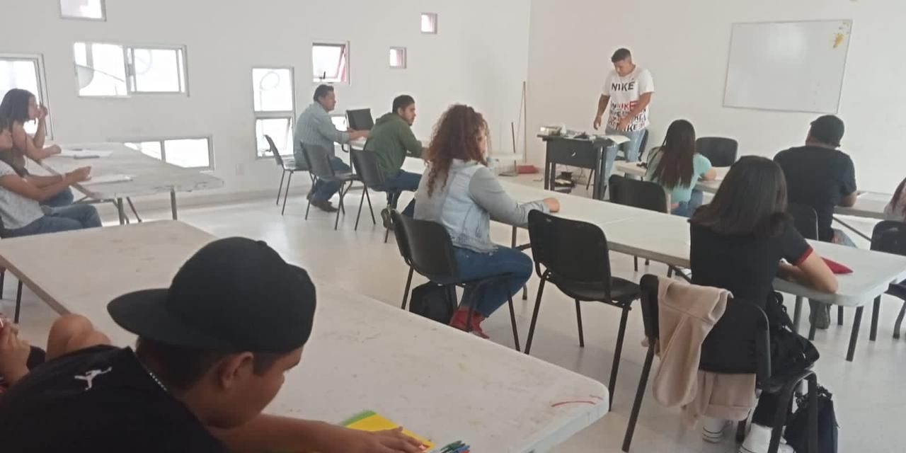 Gobierno Municipal y Frente Juvenil Potosino invitan al Primer Curso Básico de Barbería