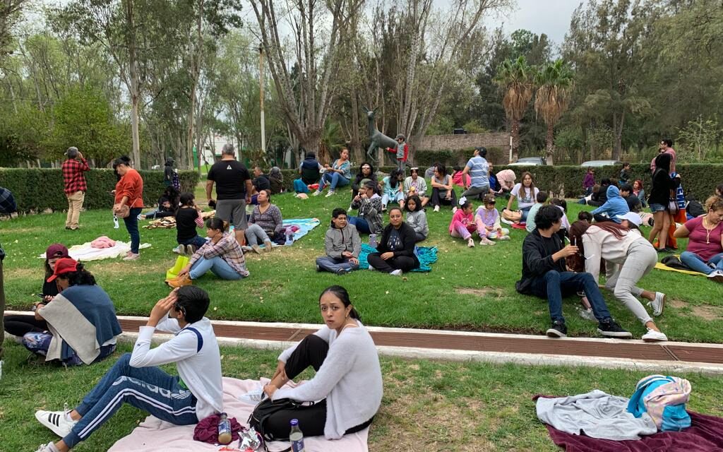 Con gran respuesta ciudadana actividades por eclipse solar en el Tangamanga 