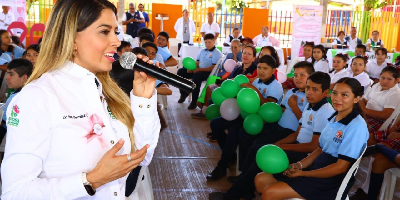 Feria de la Salud estatal lleva apoyo a familias de El Naranjo 