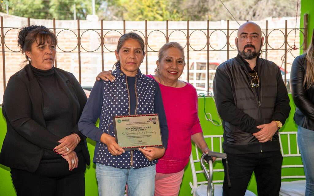 Reconocen a soledenses destacandos cuyos restos descansan en panteones municipales