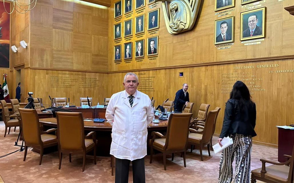 Daniel Acosta rinde protesta como coordinador de IMSS Bienestar de SLP