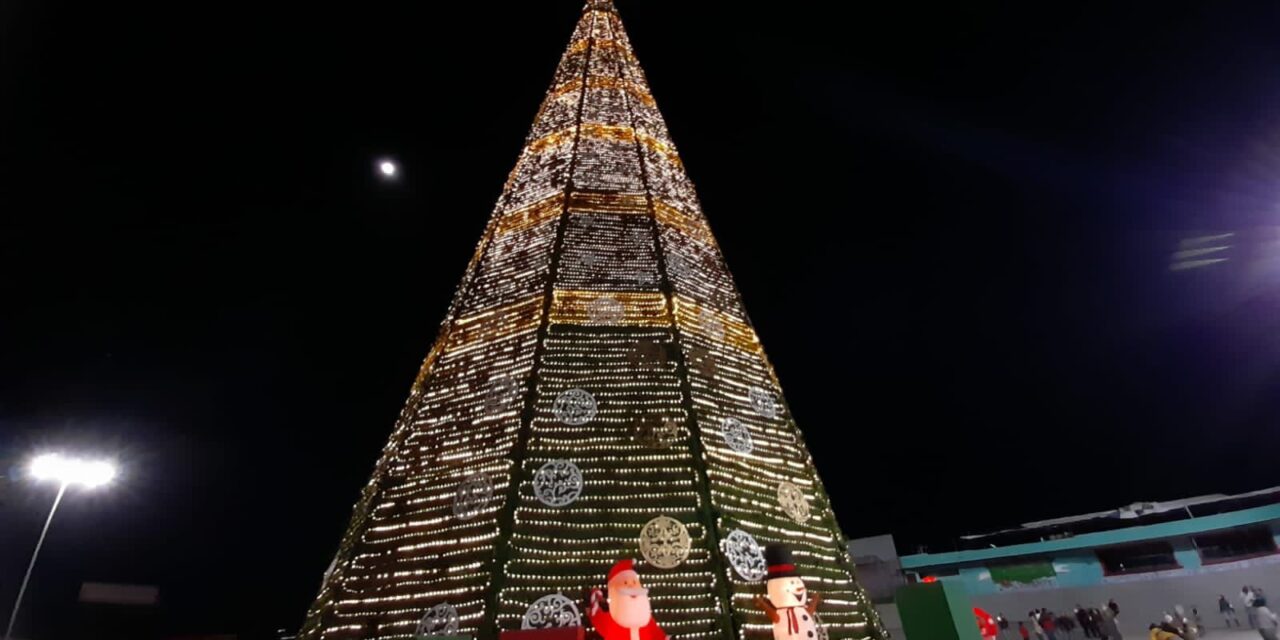Gran celebración navideña en la FENAPO