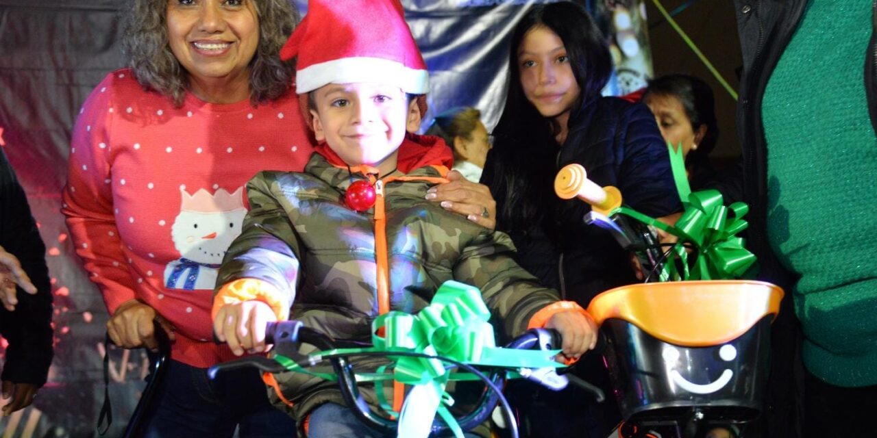 Posadas navideñas en Soledad llevan alegría y felicidad a más colonias, en su tercer día