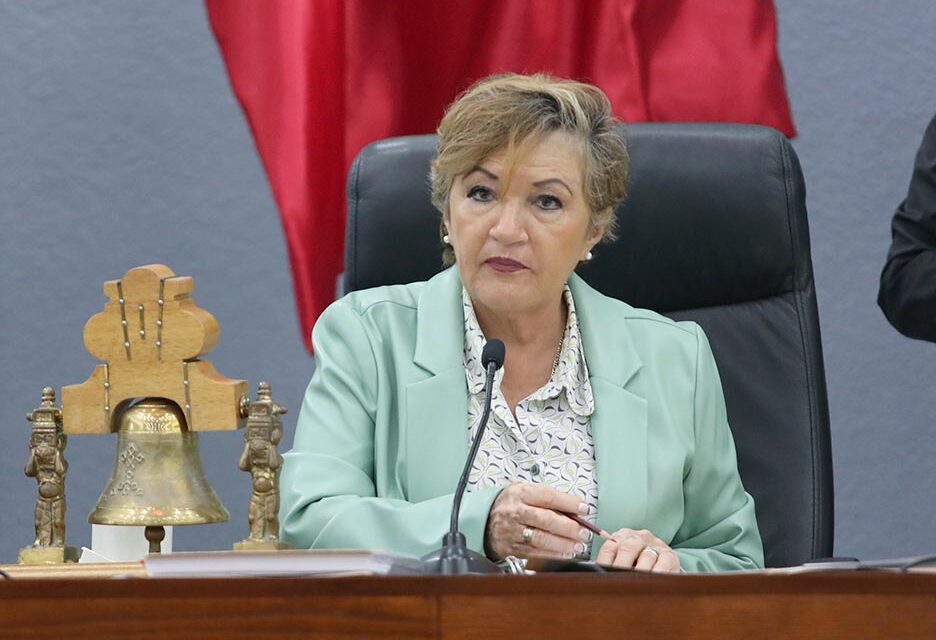 Buscan prohibir el polarizado que impida la visibilidad hacía el interior de los vehículos