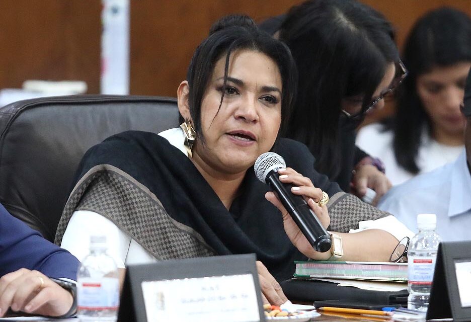 Aprueban en comisiones punto de acuerdo para exhortar a las autoridades a eliminar la desigualdad salarial entre hombres y mujeres