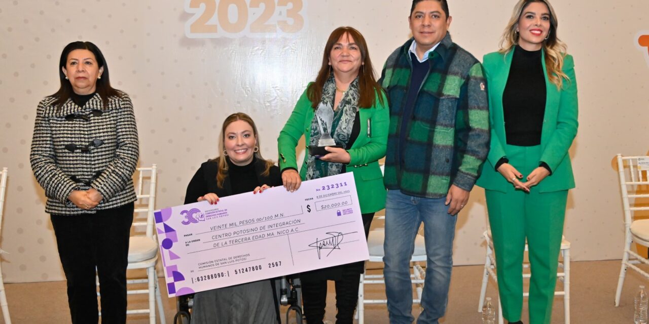 Ricardo Gallardo entrega Premio Estatal de Derechos Humanos 2023