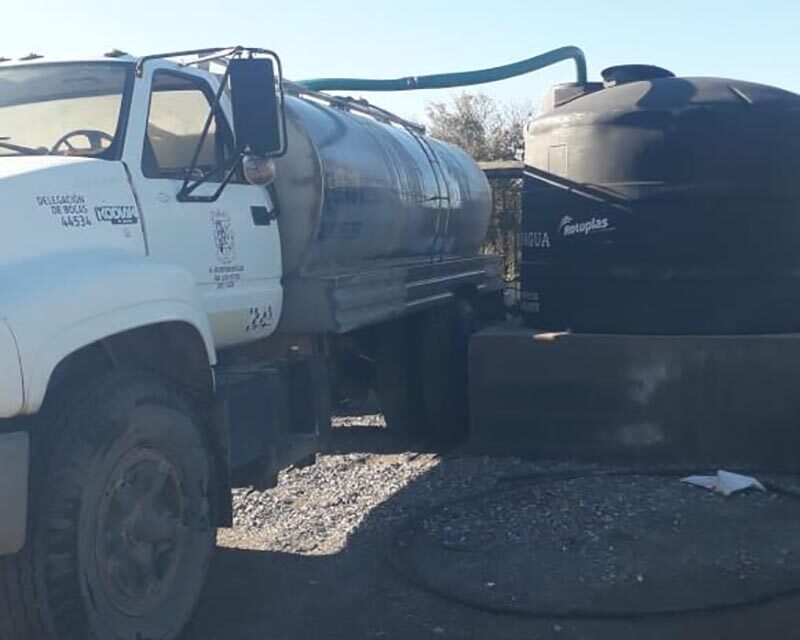 En Bocas, Gobierno de la Capital mantiene abasto de agua potable por pipas a comunidades rurales