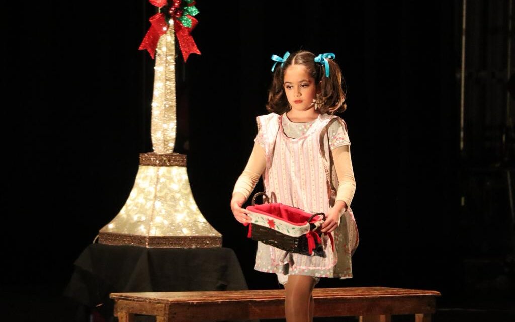 Un éxito “La Vendedora de Fósforos”, en el Teatro de la Paz