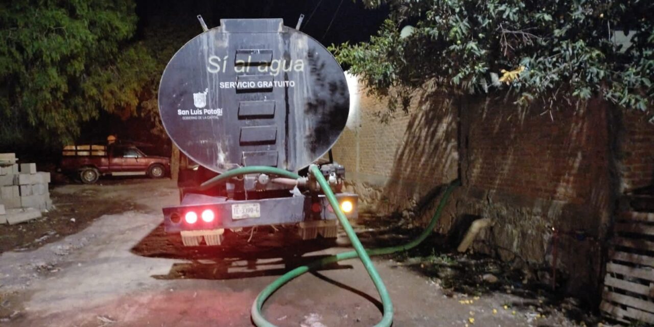Más de 11 millones 300 mil litros de agua entrega el Gobierno de la Capital en una semana, como parte del Plan Emergente