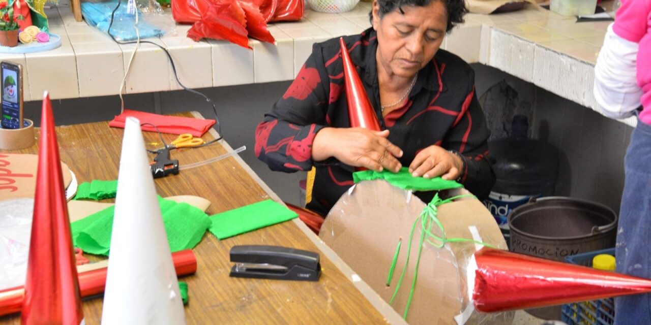Este lunes, inicia taller gratuito de elaboración de piñatas navideñas en Soledad