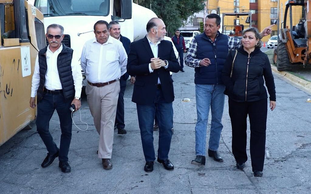 Alcalde Enrique Galindo supervisa los avances en la segunda etapa de la regeneración de avenida Mariano Jiménez