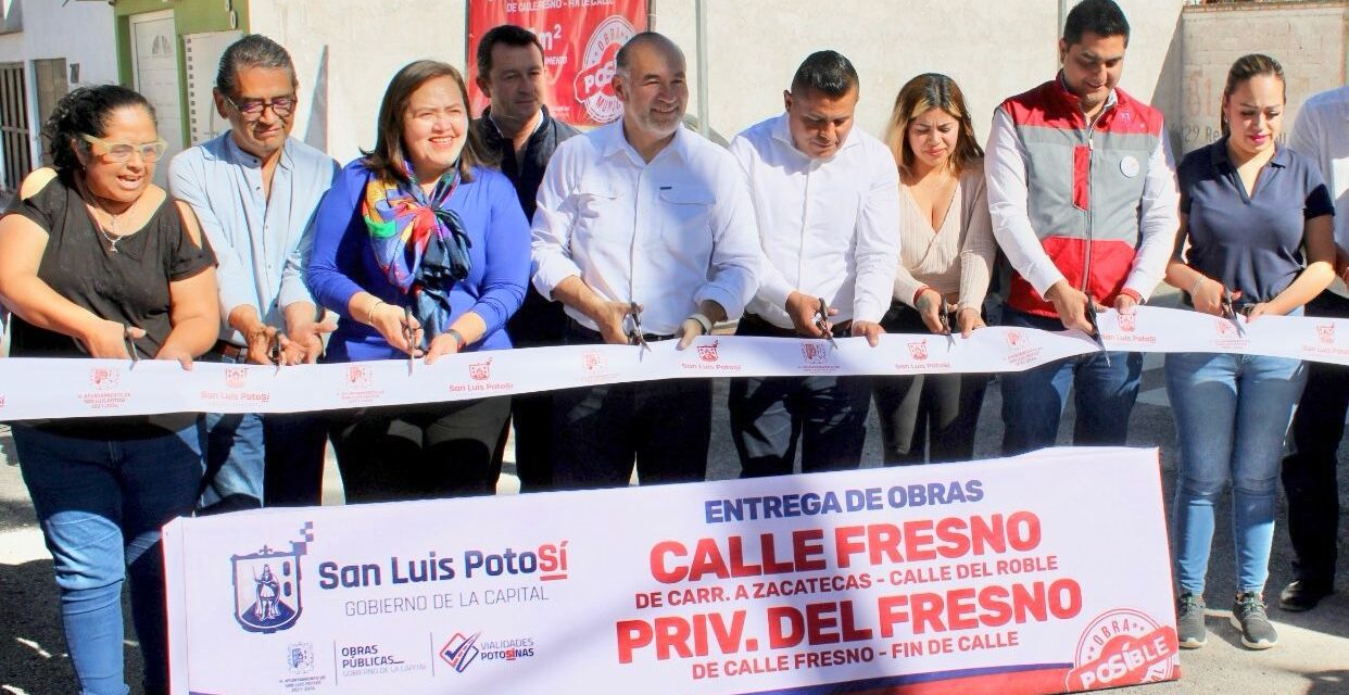 Alcalde Galindo entrega dos calles nuevas en Los Salazares, que elevan calidad de vida de habitantes de la zona norte