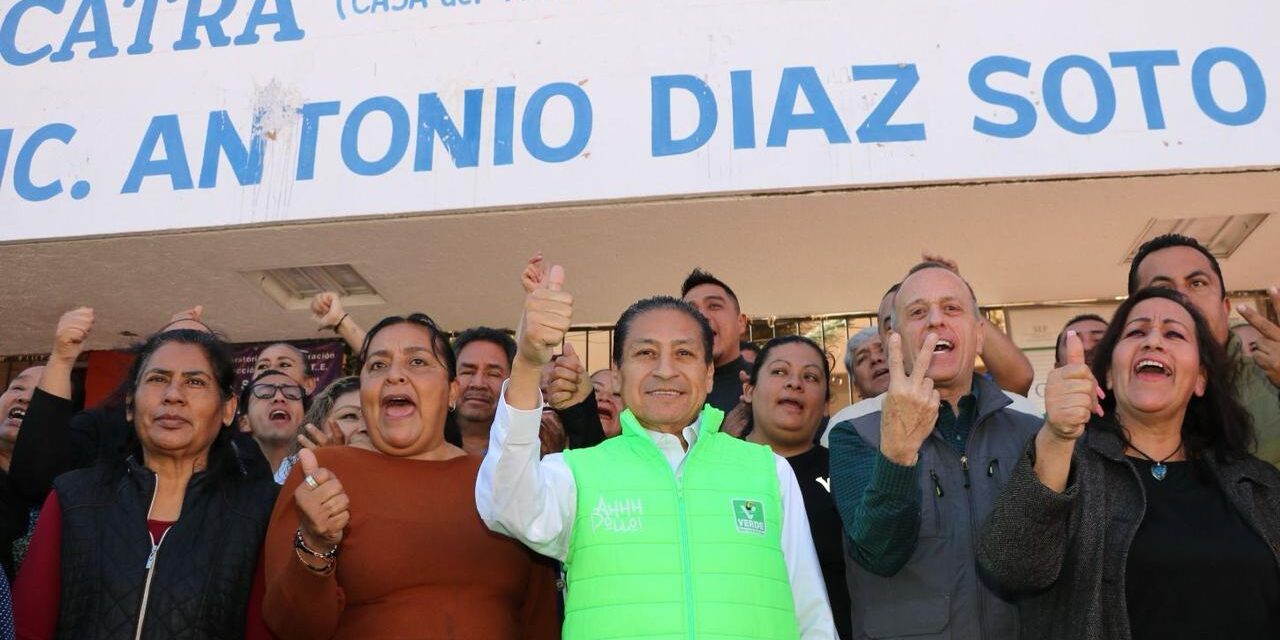 Avanza precampaña de Gilberto H. Villafuerte, en diálogo con militancia del norte de la capital