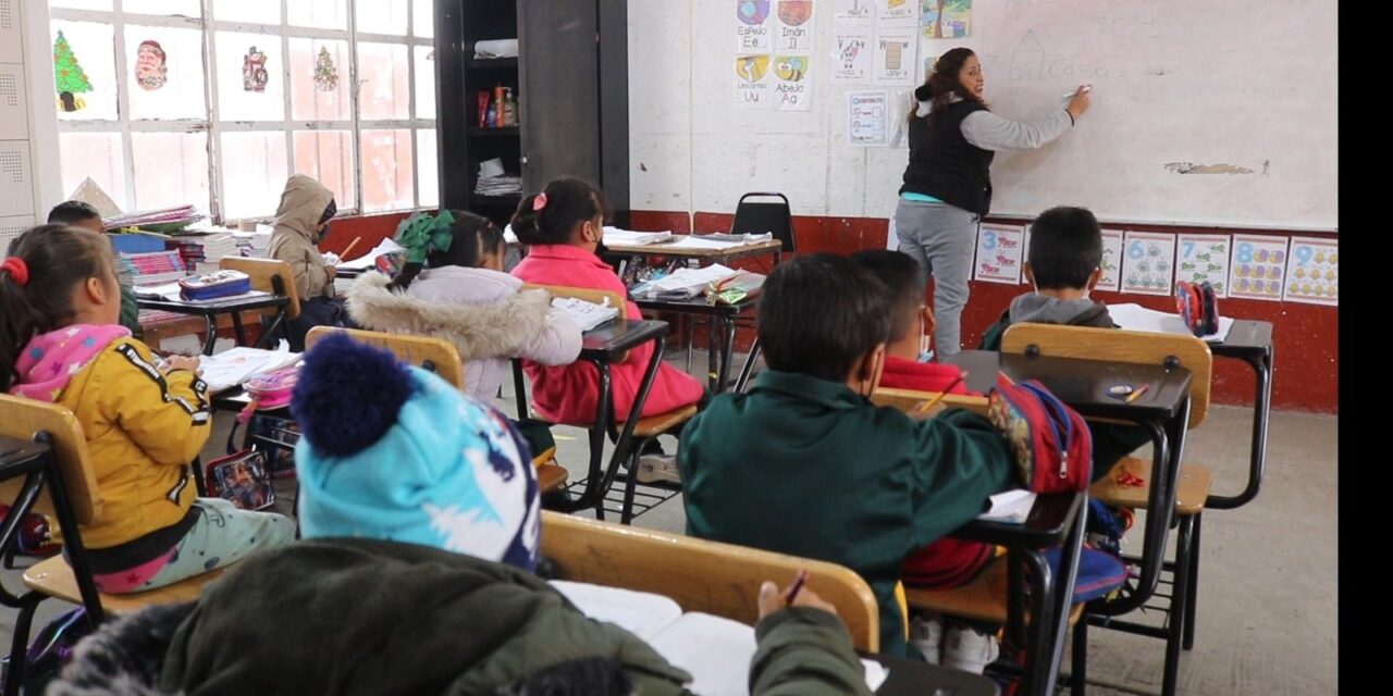 Gobierno brinda apoyo a madres y padres en procesos de preinscripción