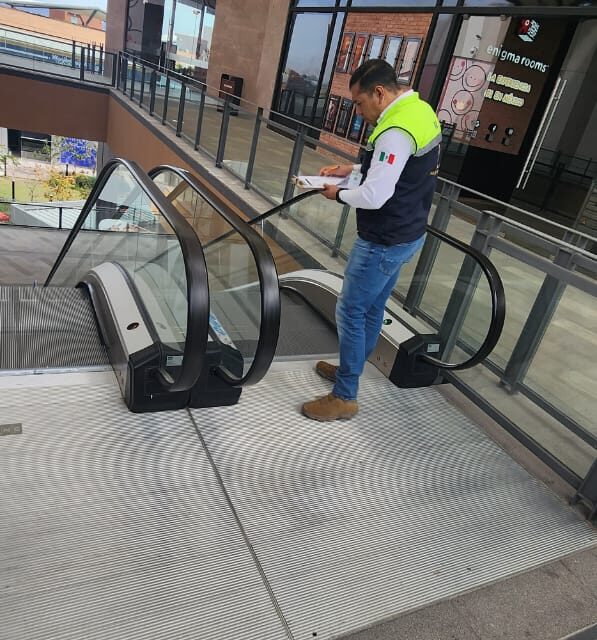 Protección Civil exhorta a plazas comerciales a cumplir en medidas de seguridad