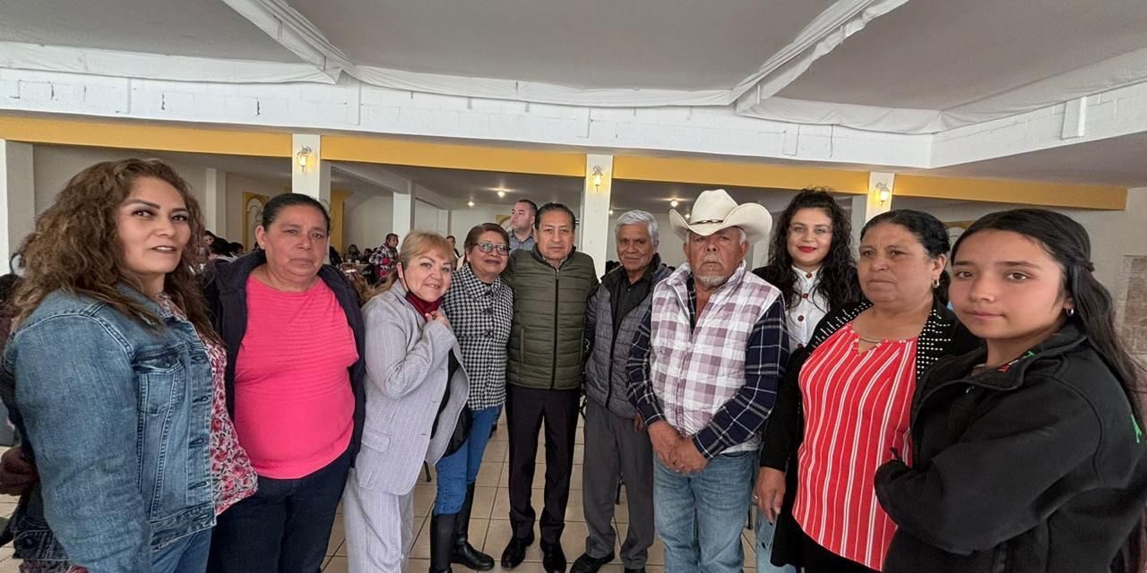 Gilberto H. Villafuerte continúa recorriendo el sector norte de la capital potosina