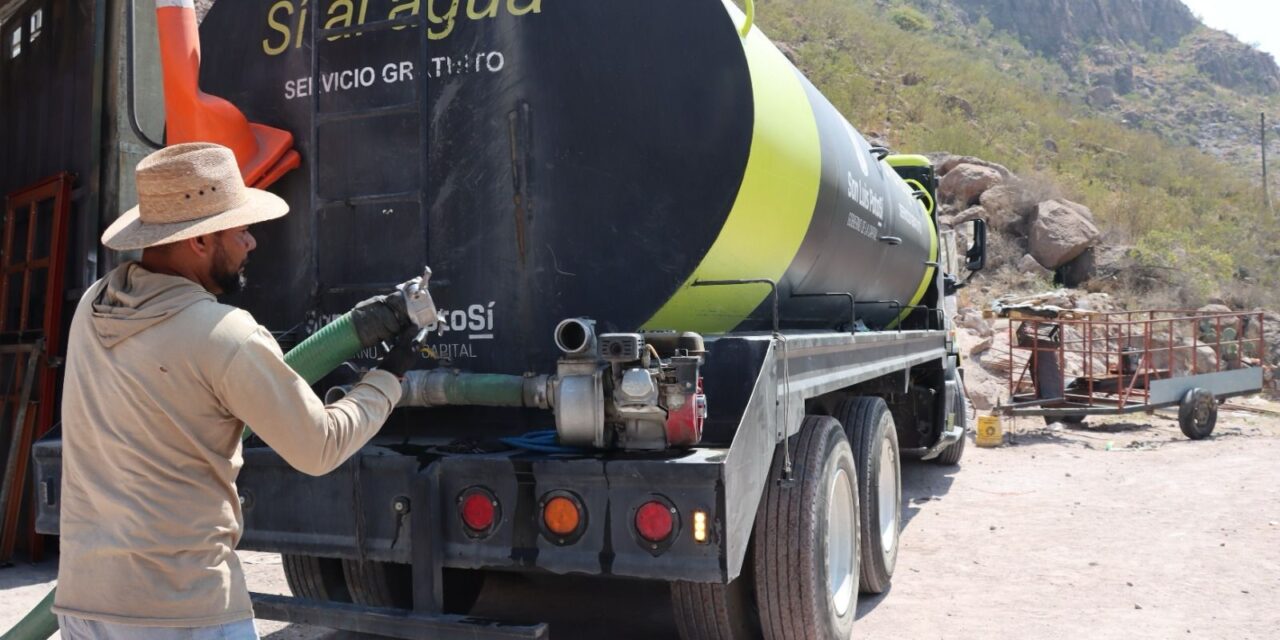 Gobierno de la Capital entregó 50 millones de litros de agua en enero, como parte del Plan Emergente