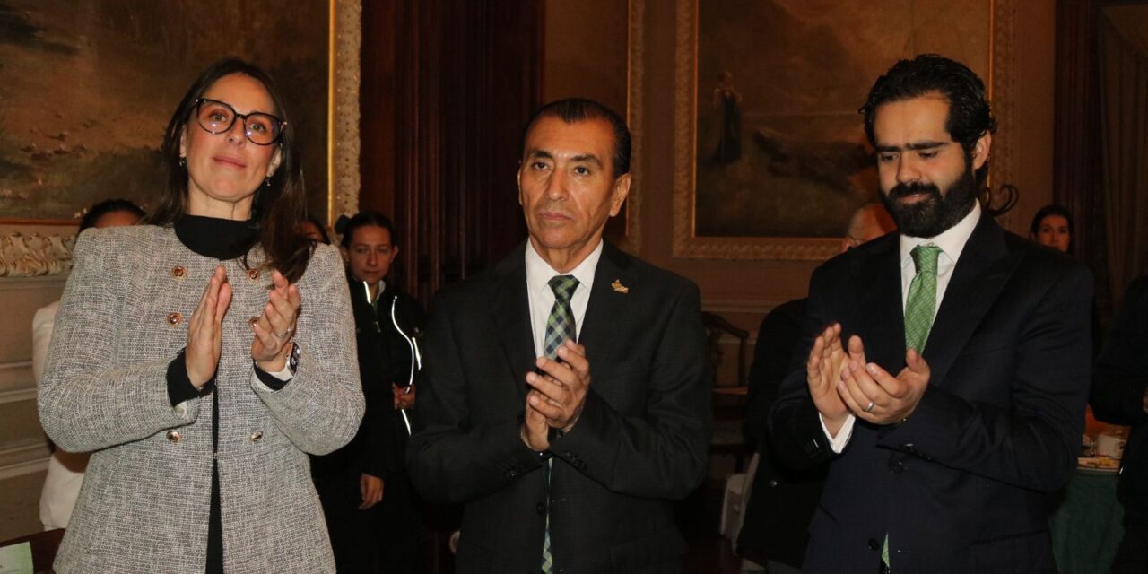 Gobierno instala Consejo de Educación Dual