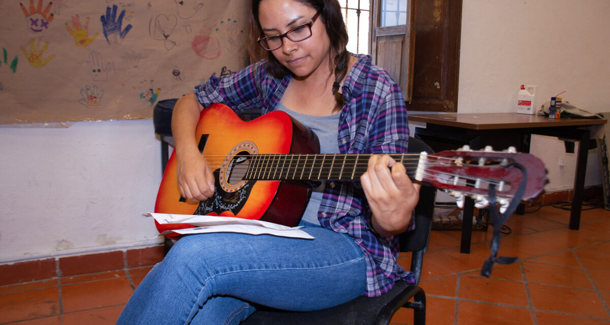 Casa de Cultura de Soledad invita a talleres gratuitos de guitarra