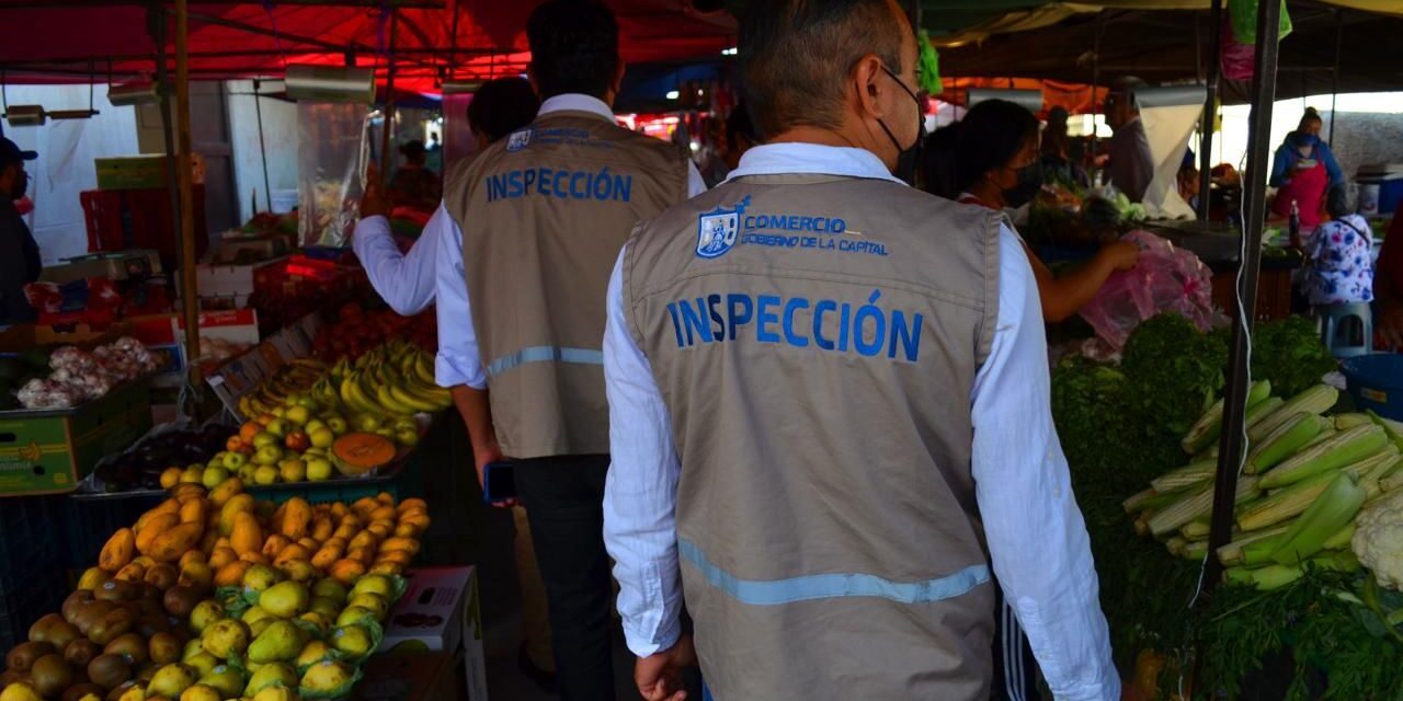 Gobierno de la Capital realiza más de 5 mil 350 visitas de supervisión a las 32 rutas de tianguis de la ciudad
