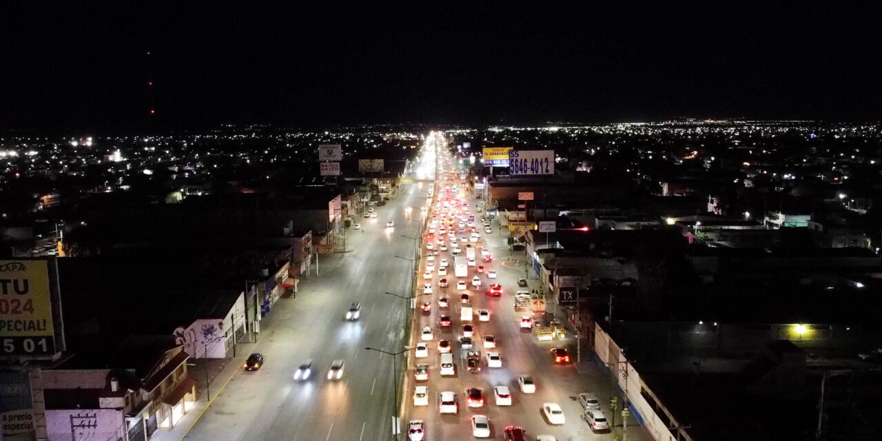 Gobiernos estatal y soledense ponen en funcionamiento alumbrado en Blvd. Valle de los Fantasmas