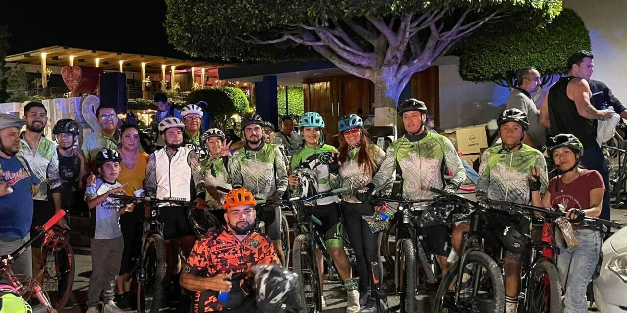 Más de 600 participantes se dieron cita en la rodada nocturna a cargo del Ayuntamiento de SLP, como parte del Festival San Luis en Primavera