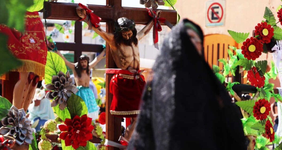 Este viernes se llevará a cabo la tradicional Procesión de los Cristos en Villa de Pozos