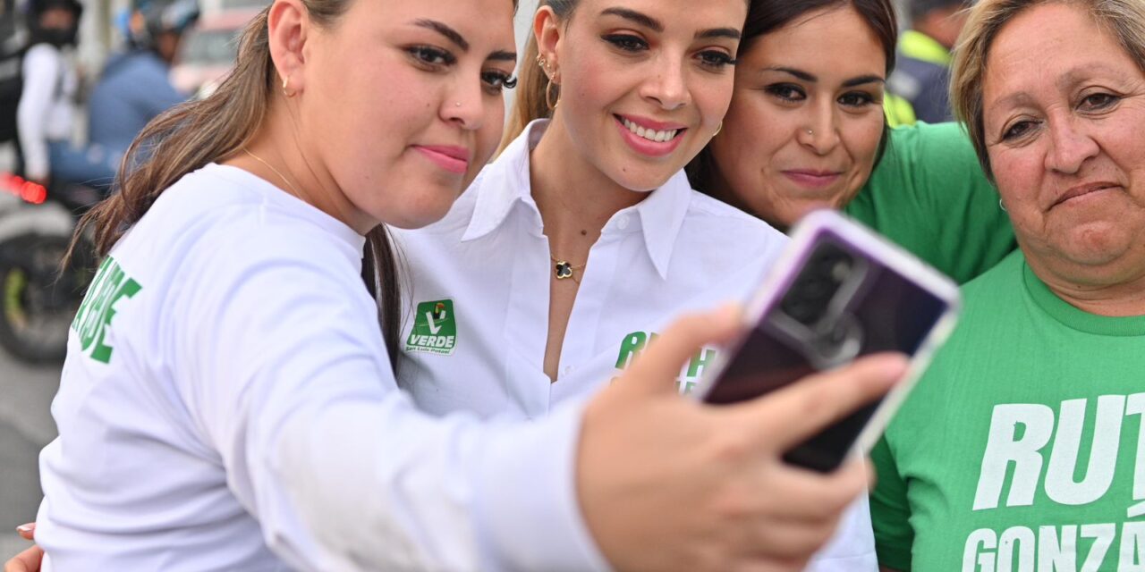 Junto a familias potosinas, Ruth González construye su plataforma legislativa