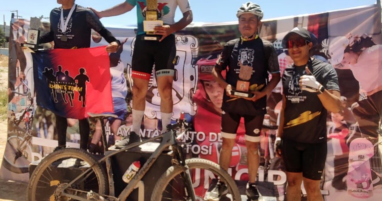 Más de 400 participantes tomaron parte del Cross Bike and Run, en el Mercurio Bike Park