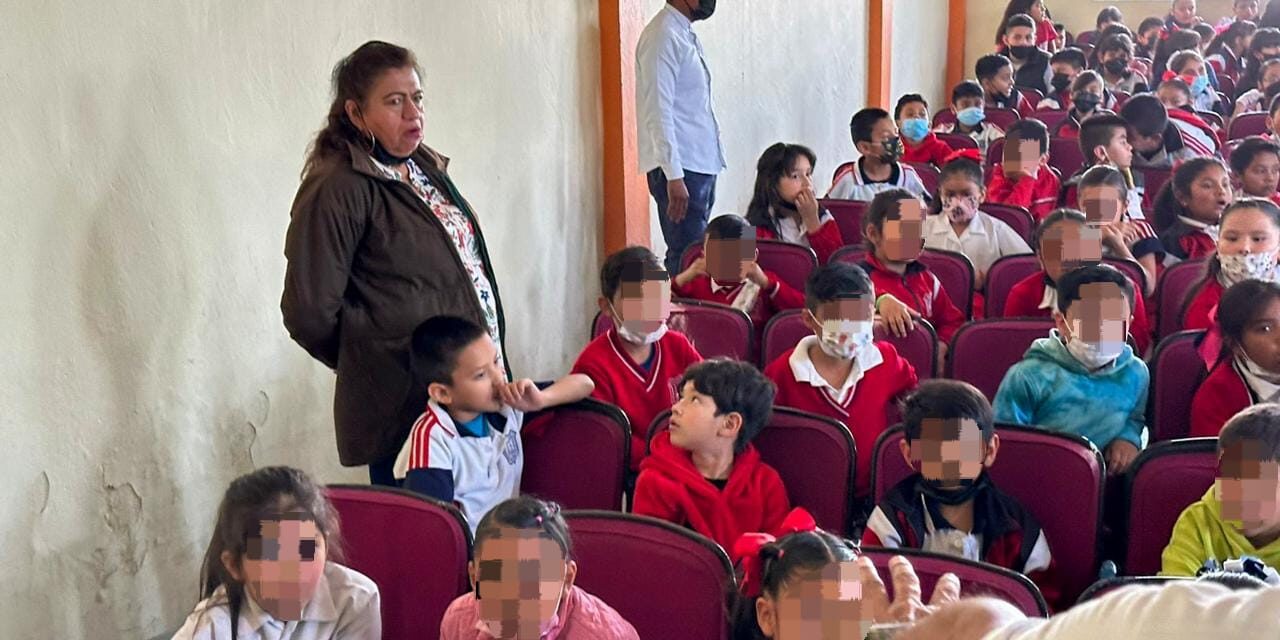 Protección Civil de Soledad imparte cursos de cómo actuar ante situaciones de riesgo en escuelas