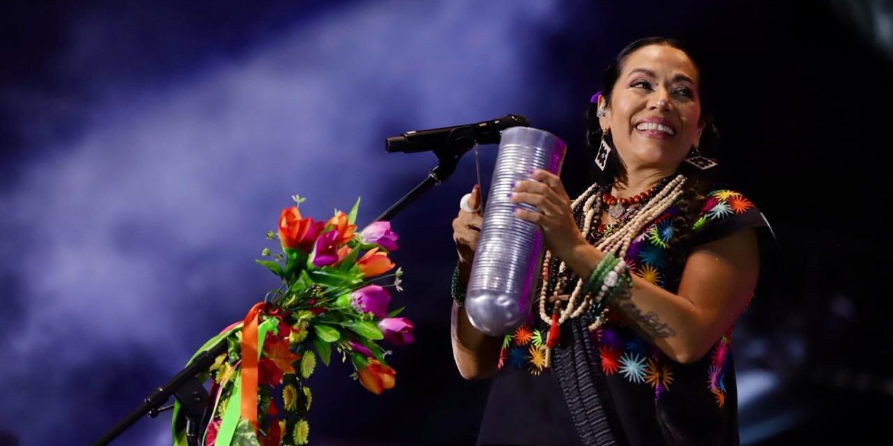 Sabino puso la fiesta urbana y Lila Downs el sabor a México, en el sexto día del Festival San Luis en Primavera