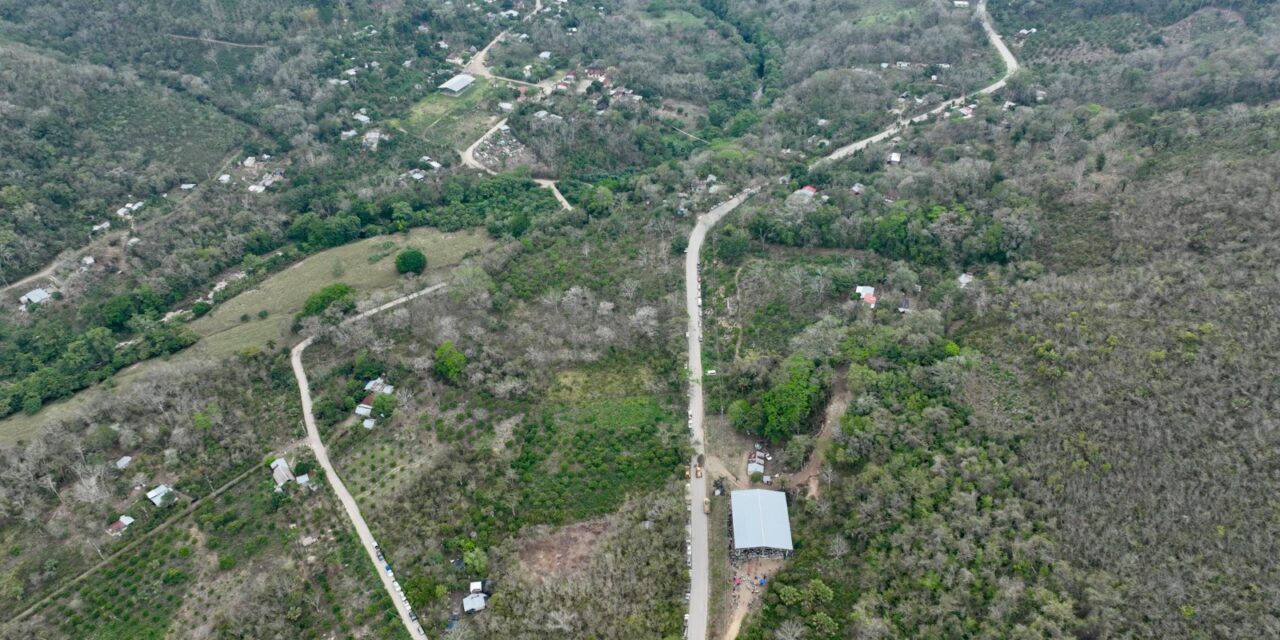 Inicia rescate del Eje Xolol, en la Huasteca