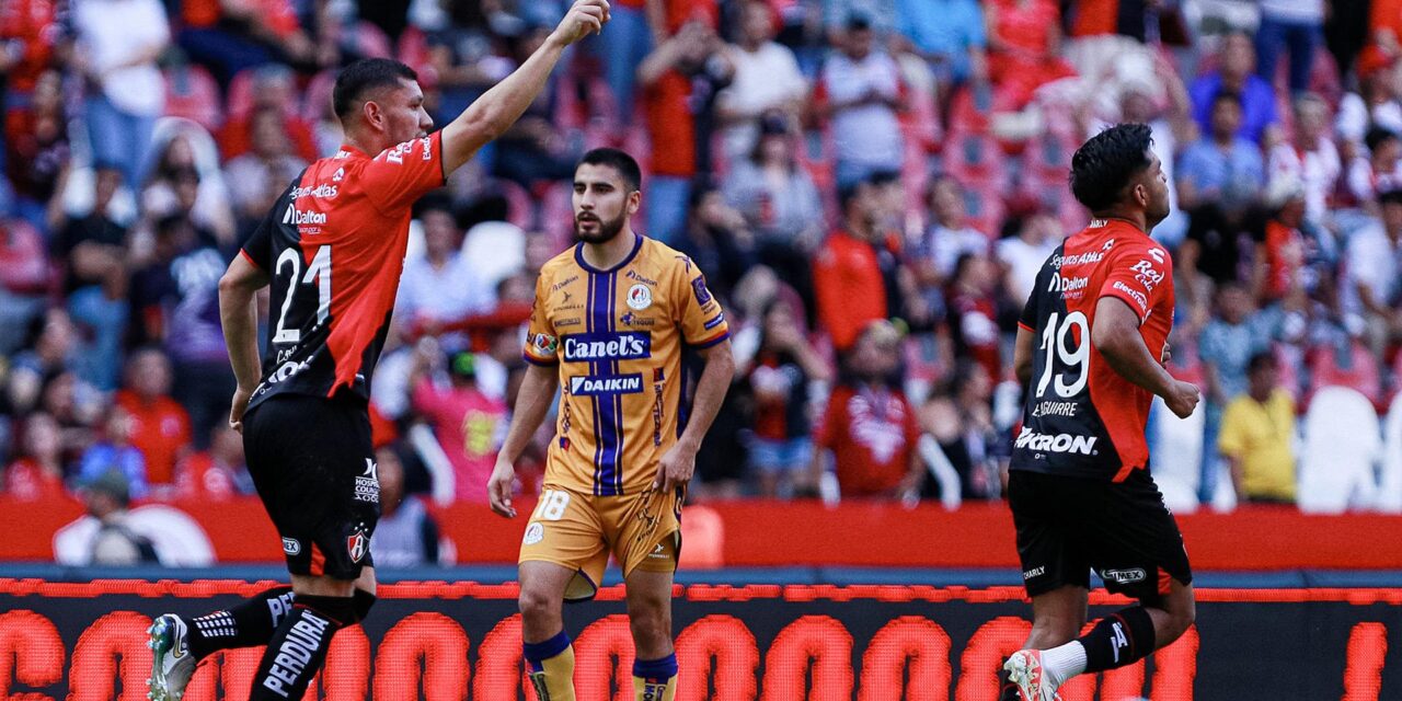 Atlético de SL merma sus posibilidades de acceder al Play-in, al caer con Atlas 2-1