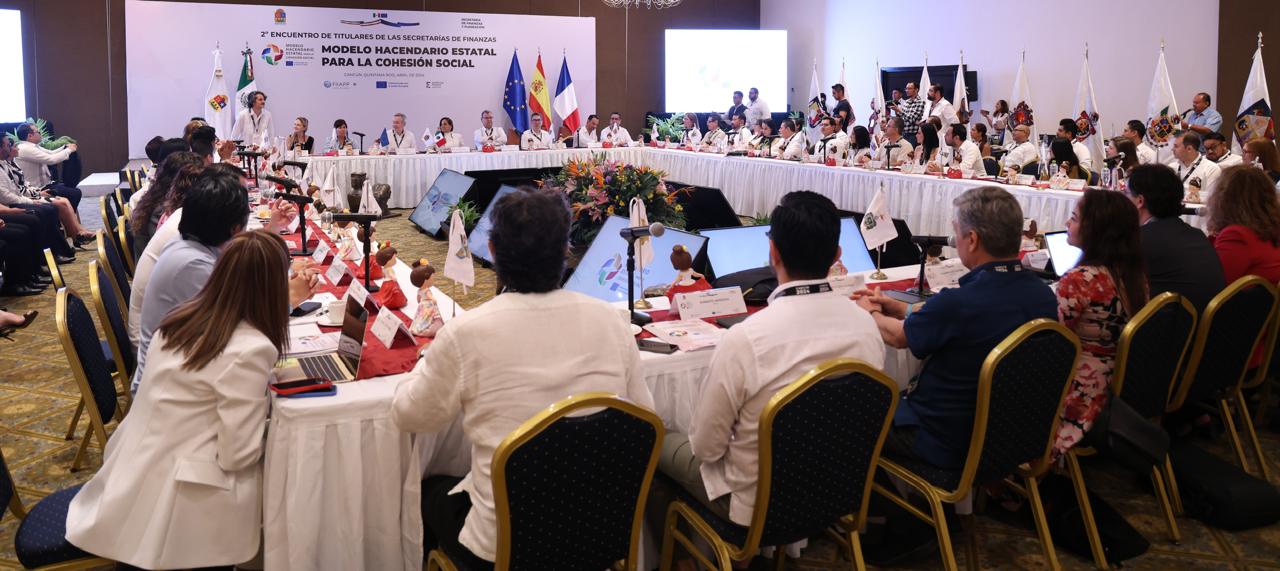 SLP participa en Reunión Nacional de Modelo Hacendario•