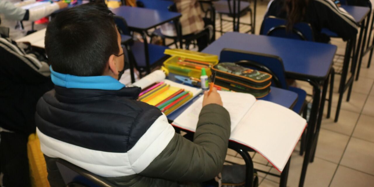 Regresan a clases alumnas y alumnos de educación básica