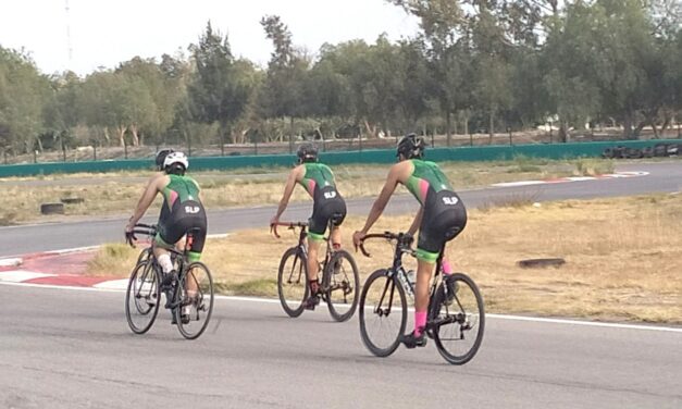 San Luis Potosí recibe a atletas del país por macro regional de triatlón