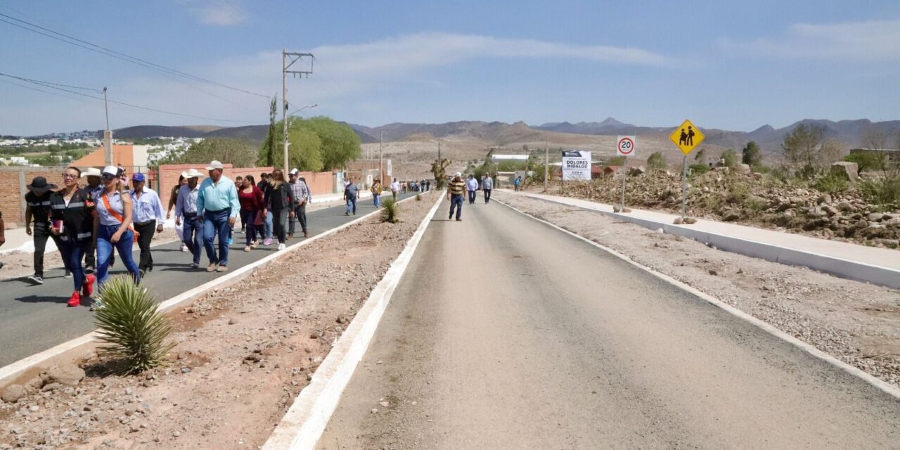 Se abre a la circulación la nueva avenida Dolores Hidalgo, en la comunidad Escalerillas