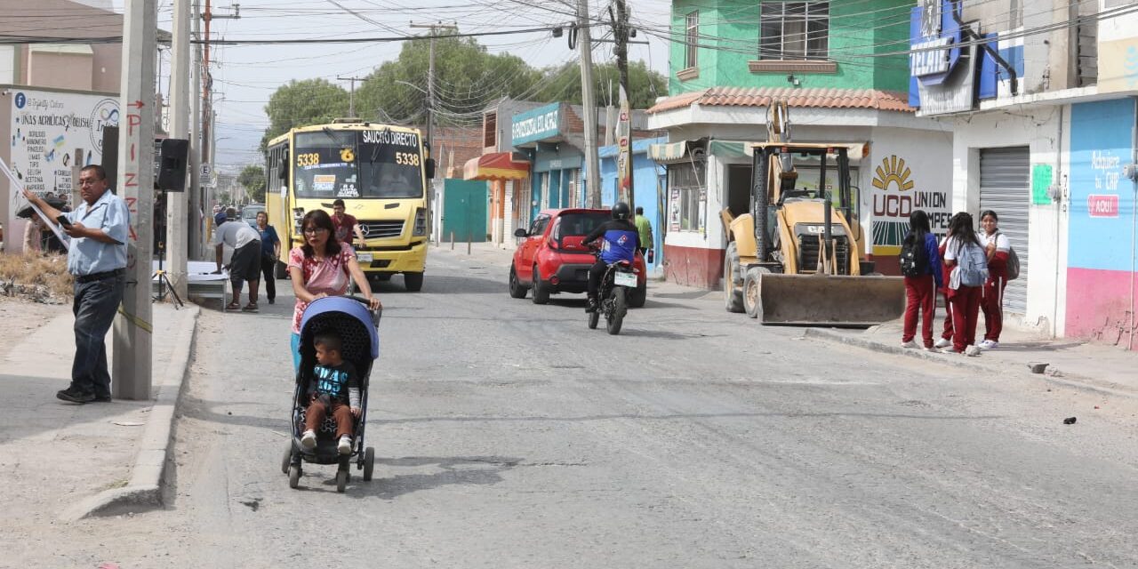 Se lleva a cabo la rehabilitación de la Avenida del Sauce