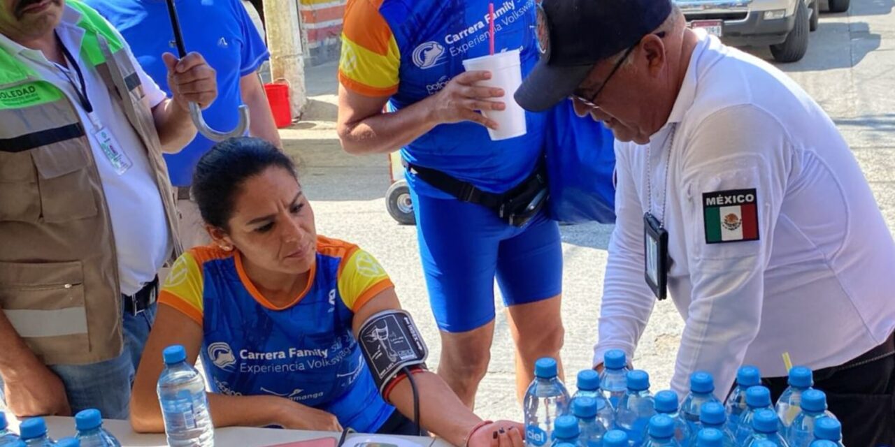 Protección Civil de Soledad instala módulos de hidratación y transmite medidas preventivas