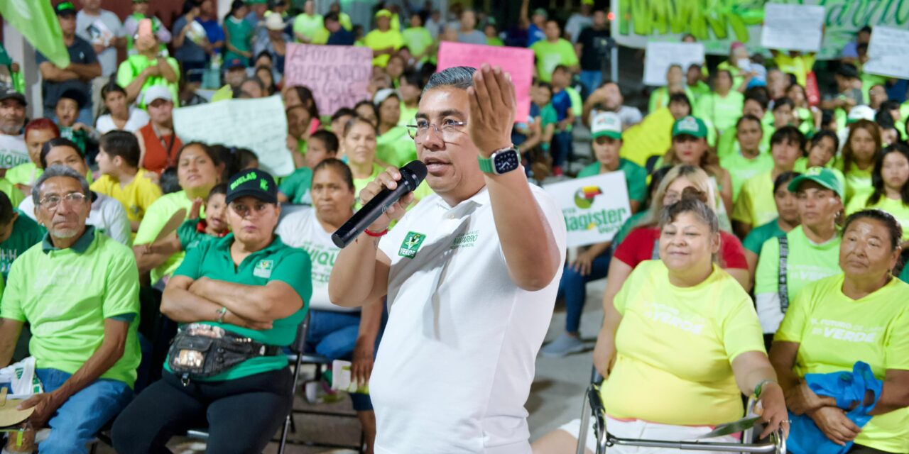 Juan Manuel Navarro garantiza certeza patrimonial de las familias soledenses