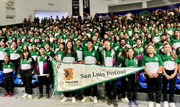 Abanderan a delegación potosina que participará en Juegos Nacionales CONADE 2024