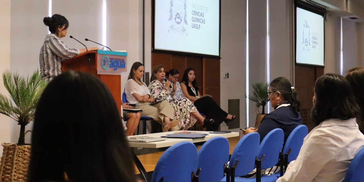 En el 3er Foro Estatal del Agua, presentan labor del Centro de Información y Educación Ambiental