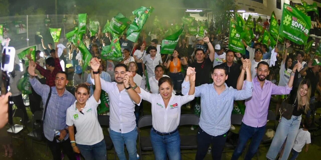Acompañaremos y ayudaremos a los jóvenes a construir su futuro