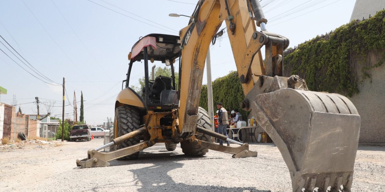 Tome precauciones, inician obras viales en las colonias Tangamanga e Himno Nacional