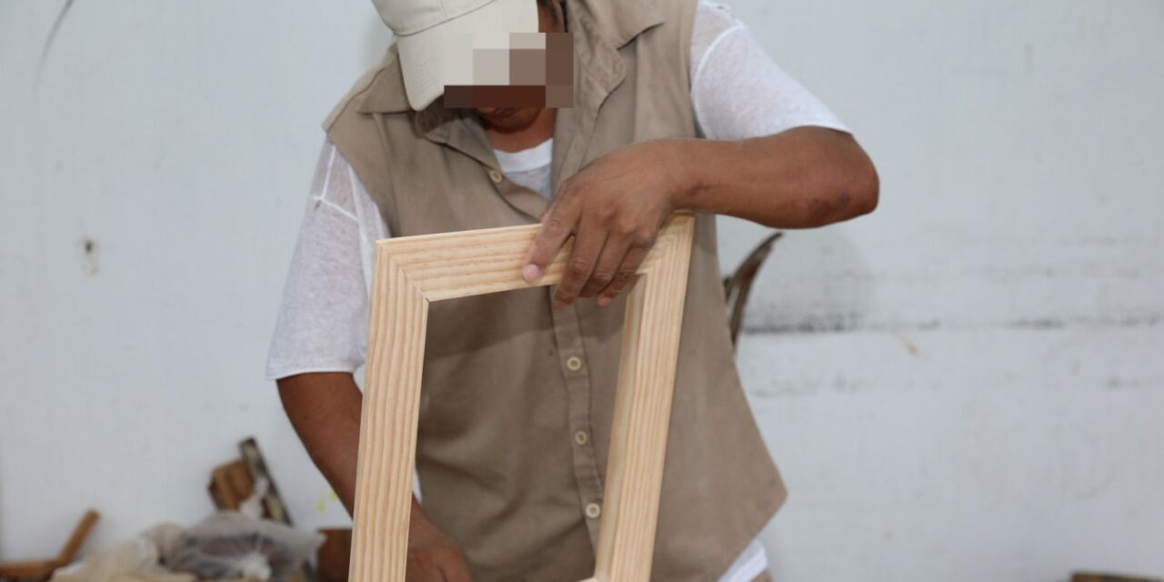 Reinserción social en el estado con programas integrales de autoempleo