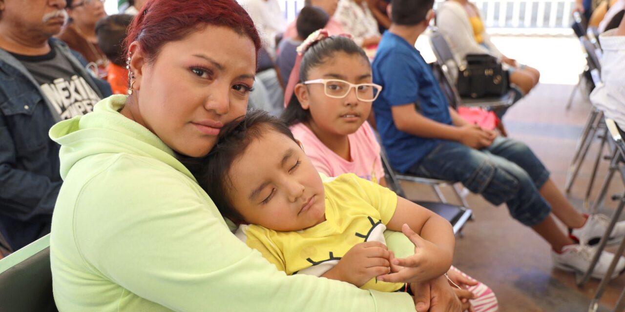 DIF estatal sensibiliza a madres de niñas y niños con discapacidad auditiva