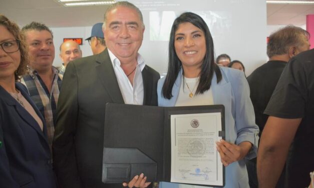 Verónica Rodríguez recibe constancia como Senadora de la República
