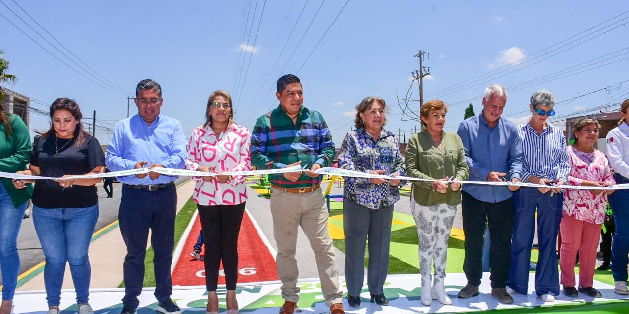 Habitantes del norte de Soledad agradecen y reconocen obras de pavimentación y recreación inauguradas