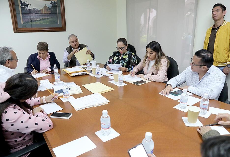Integrantes de la Comisión de Educación eligieron a Bertha Minerva Acevedo Díaz como la mujer galardonada con el “Reconocimiento Matilde Cabrera Ipiña de Corsi 2024”