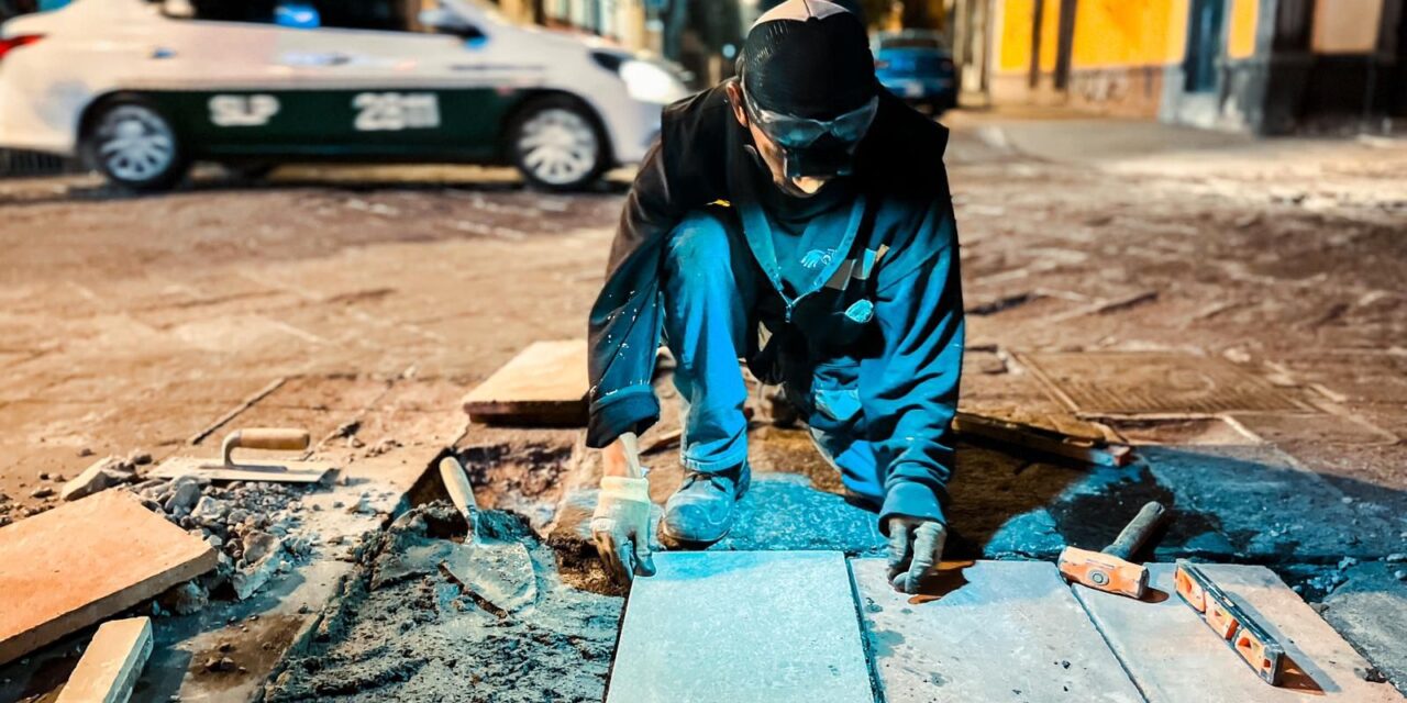Gobierno de la Capital refuerza las labores de mantenimiento en calles del Centro Histórico